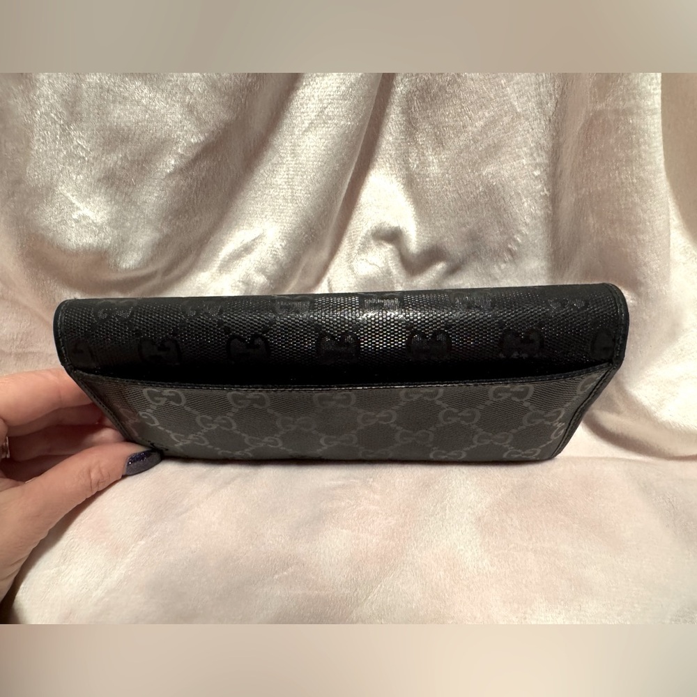 Gucci Black Guccissima Wallet – Authentic Timeless Design, Great Condition - Picture 12 of 16